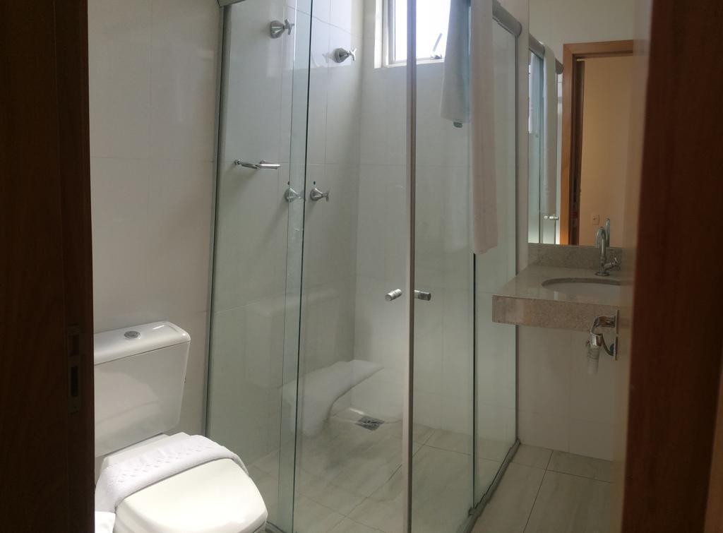 Lord Hotel Aeroporto Confins Vespasiano Kamer foto